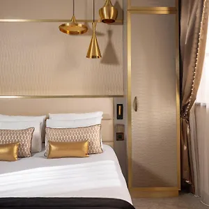 Hotel Niepce Paris, Curio Collection By Hilton, Parijs