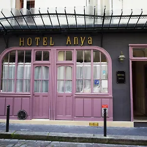 Otel Anya, Paris